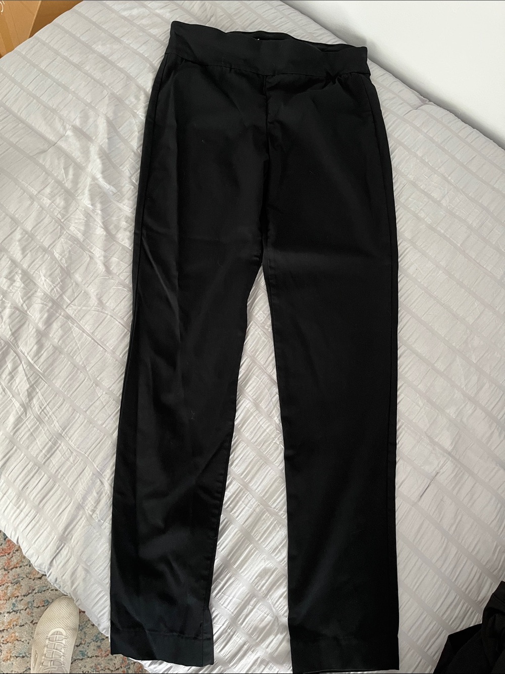Gloria Vanderbilt Black Straight-Leg Dress Pants